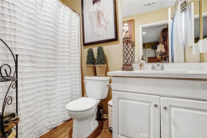 Private suite - Bathroom