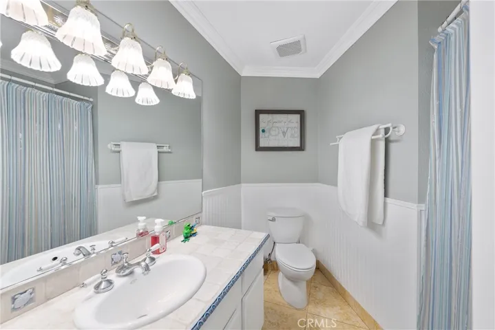 1030 Mellow Lane, Simi Valley, California 93065