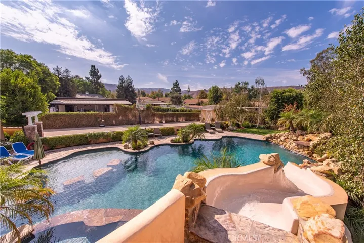 1030 Mellow Lane, Simi Valley, California 93065