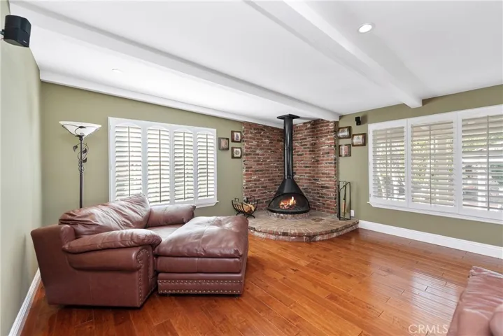 1030 Mellow Lane, Simi Valley, California 93065
