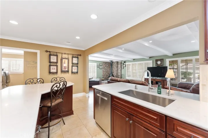 1030 Mellow Lane, Simi Valley, California 93065