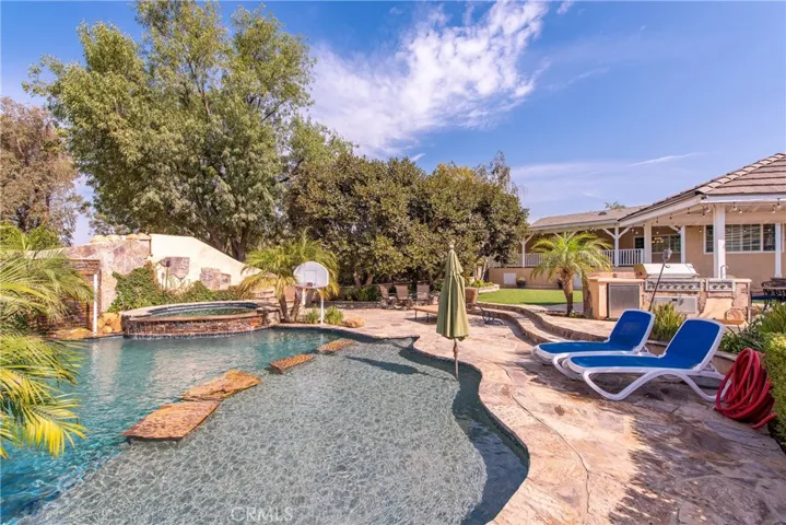 1030 Mellow Lane, Simi Valley, California 93065
