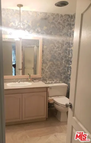 18034 Sandy Drive, Pacific Palisades, California 90272