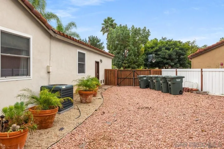 15989 Cumberland Drive, Poway, California 92064