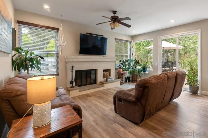 15989 Cumberland Drive, Poway, California 92064