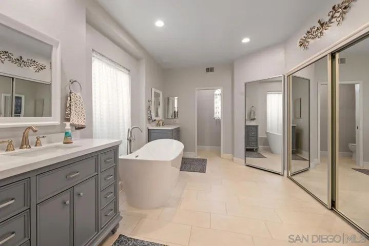 15989 Cumberland Drive, Poway, California 92064