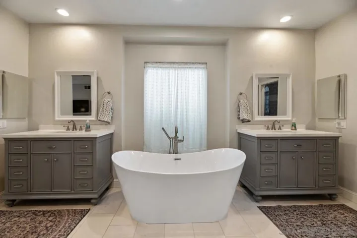 15989 Cumberland Drive, Poway, California 92064