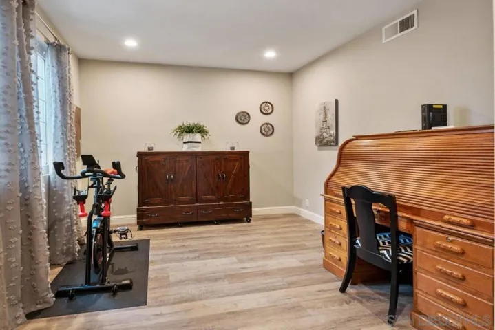 15989 Cumberland Drive, Poway, California 92064