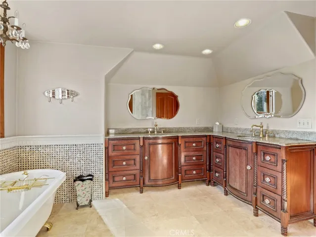 5436 Indian Trail Court, Westlake Village, California 91362