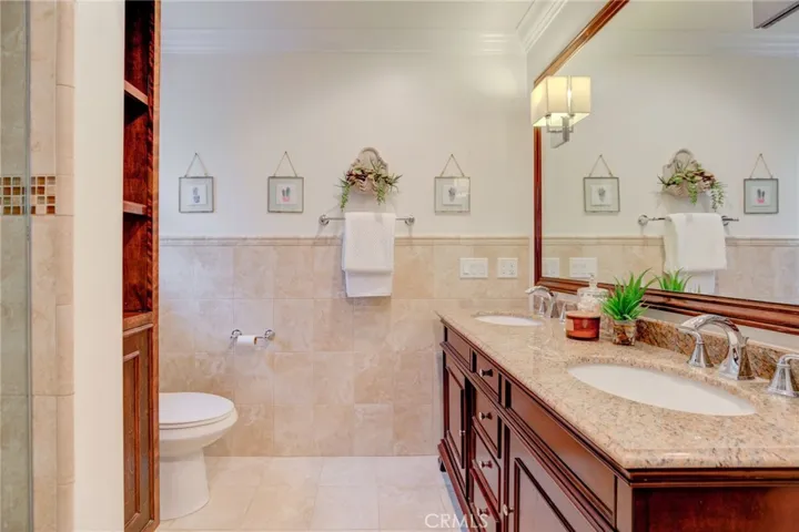 Master sink