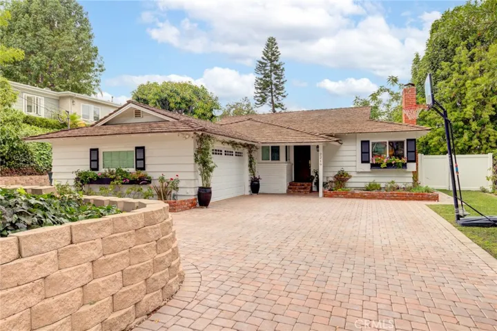 2219 Estribo Drive, Rolling Hills Estates, California 90274