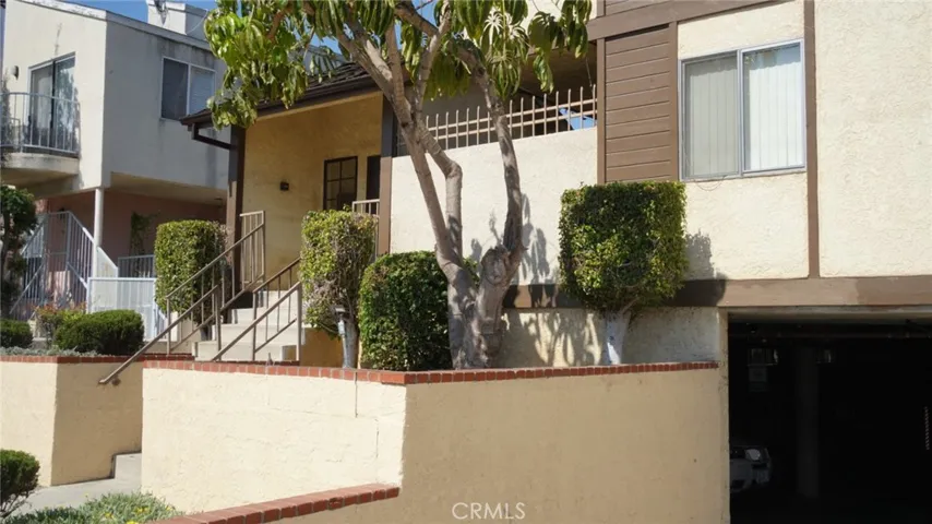 1435 W 146th Street 101, Gardena, California 90247
