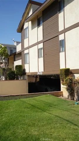 1435 W 146th Street 101, Gardena, California 90247