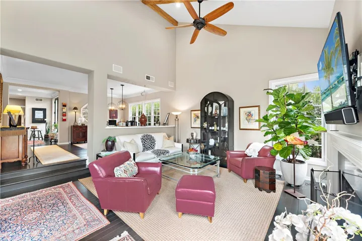 57 Hillsdale Drive 37, Newport Beach, California 92660