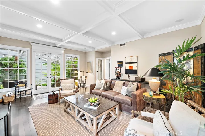 57 Hillsdale Drive 37, Newport Beach, California 92660