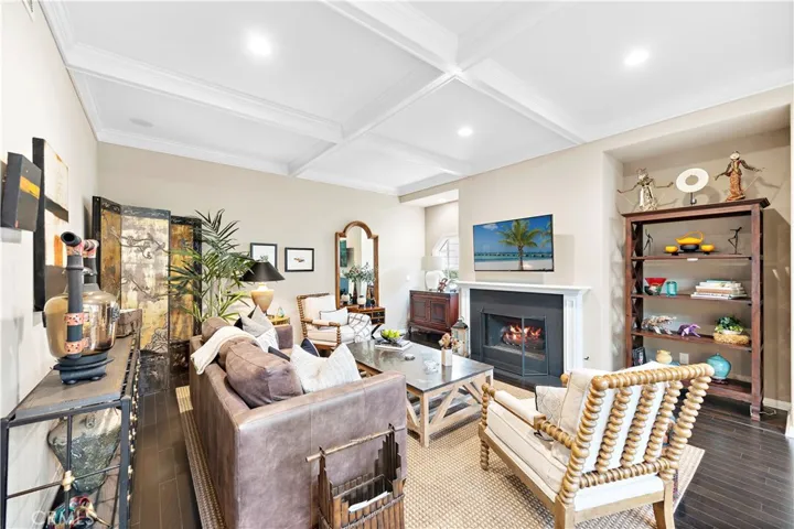 57 Hillsdale Drive 37, Newport Beach, California 92660
