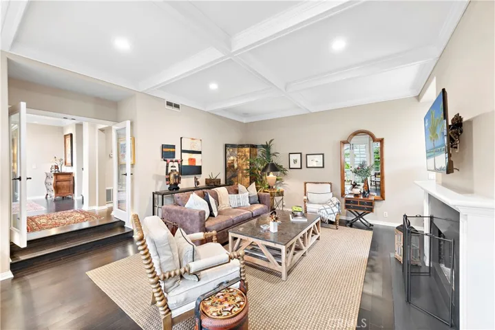 57 Hillsdale Drive 37, Newport Beach, California 92660