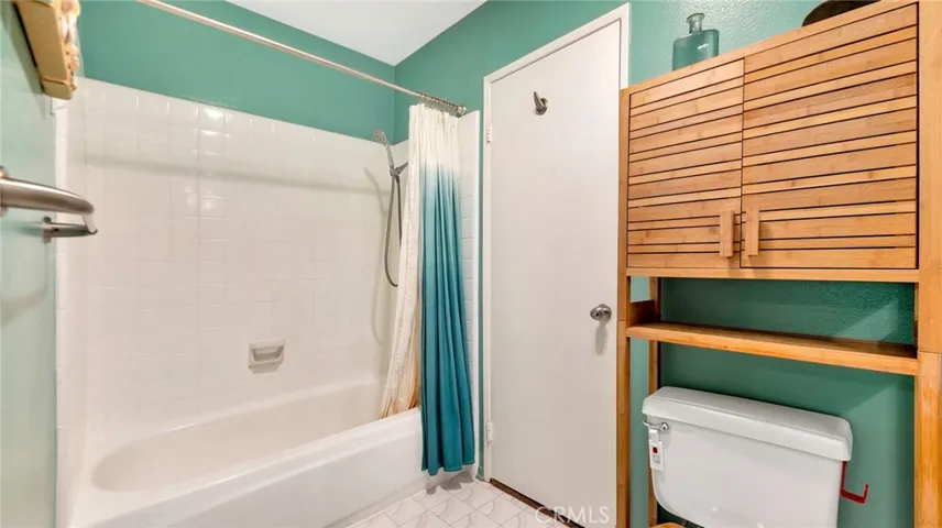 9691 Via Torino 162, Burbank, California 91504