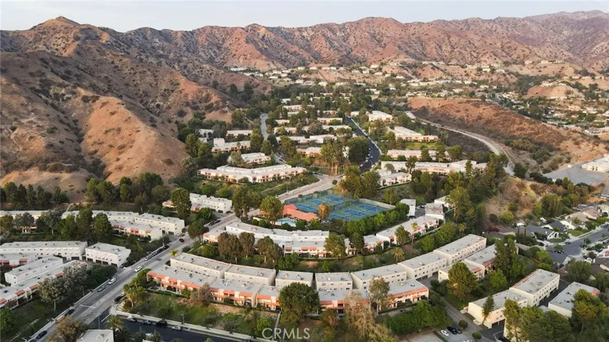9691 Via Torino 162, Burbank, California 91504
