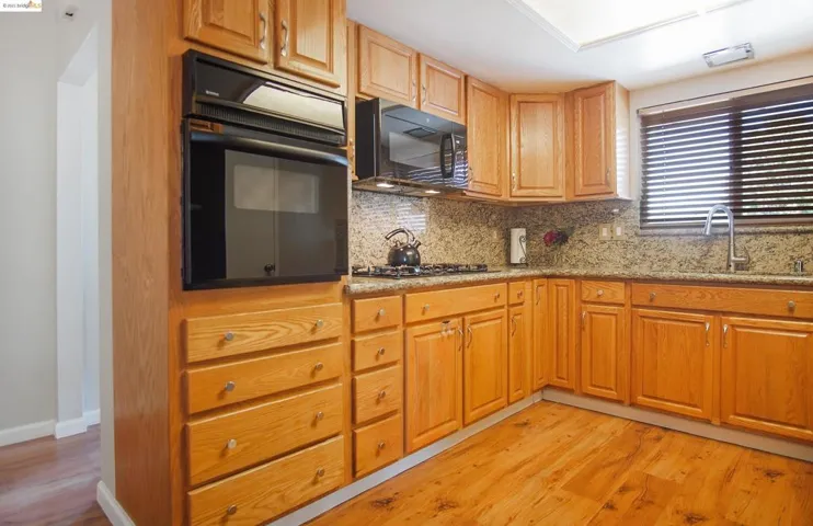 2907 El Monte Way, Antioch, California 94509