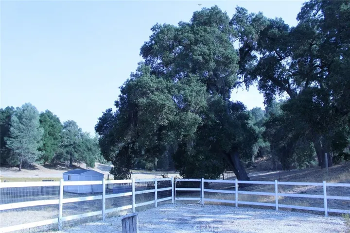10050 San Guillermo Lane, Atascadero, California 93422