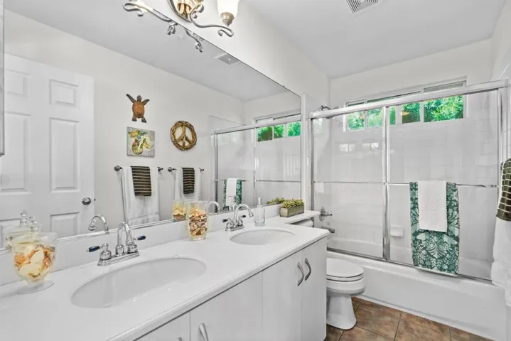 7 Monaco, Dana Point, California 92629