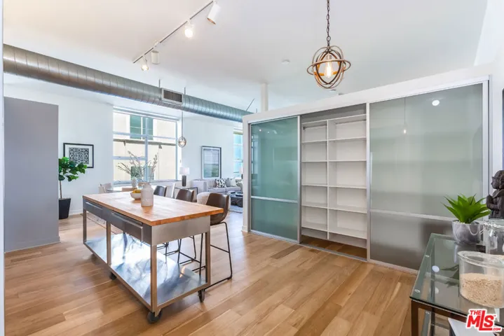 4080 Glencoe Avenue 311, Marina Del Rey, California 90292