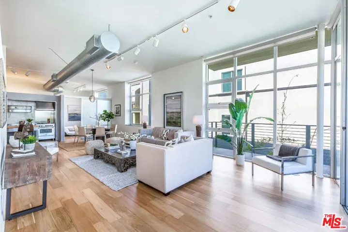 4080 Glencoe Avenue 311, Marina Del Rey, California 90292