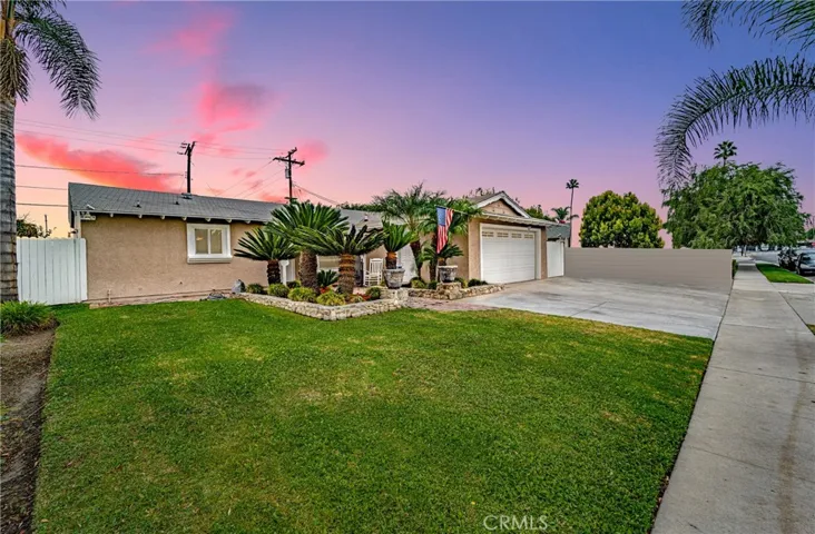 920 S Roanne Street, Anaheim, California 92804