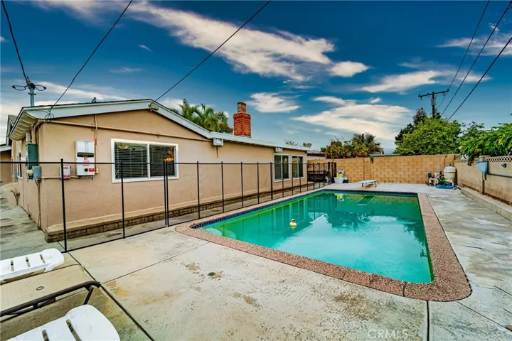 920 S Roanne Street, Anaheim, California 92804