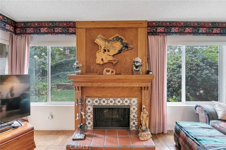 23795 Via Kannela, Valencia, California 91355