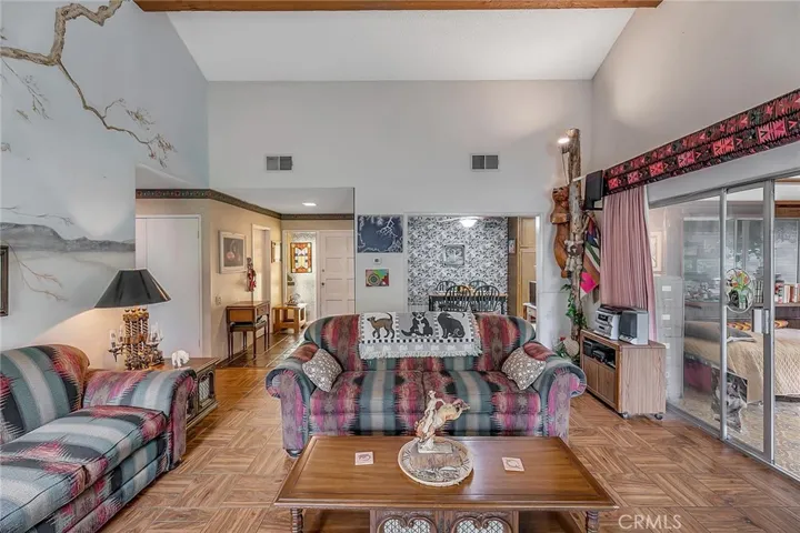 23795 Via Kannela, Valencia, California 91355