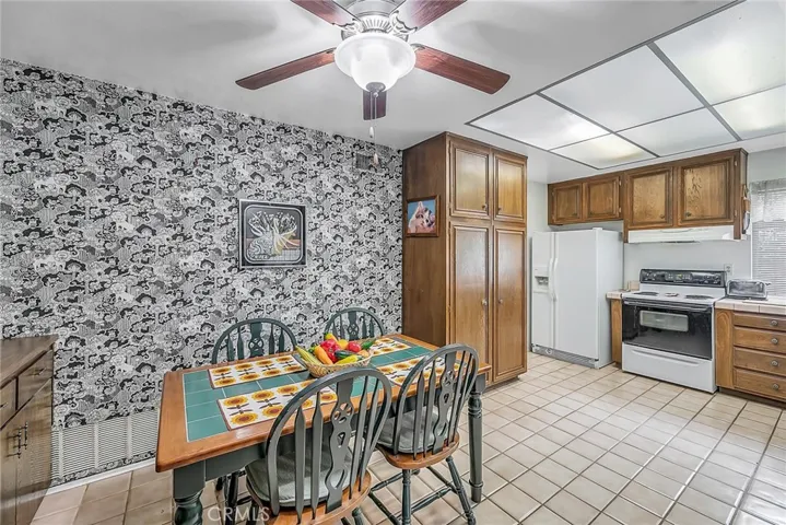 23795 Via Kannela, Valencia, California 91355