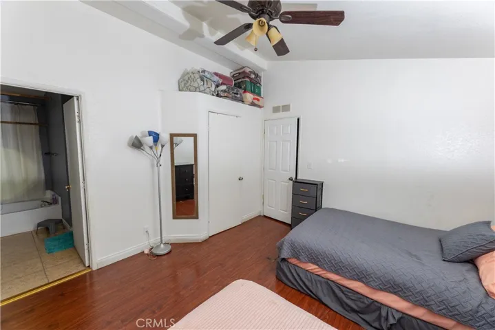 Master-bedroom 1 pt2