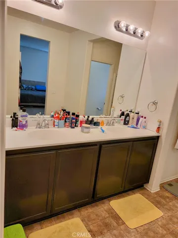 277 Bloomigton Avenue 227, Rialto, California 92376