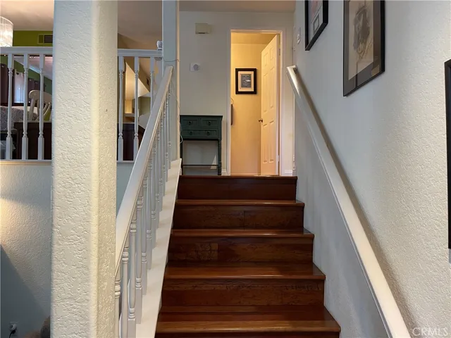 10760 Chestnut Street, Los Alamitos, California 90720