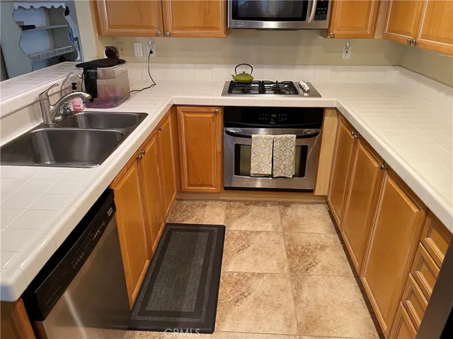 10760 Chestnut Street, Los Alamitos, California 90720