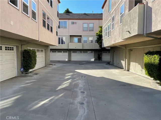 10760 Chestnut Street, Los Alamitos, California 90720