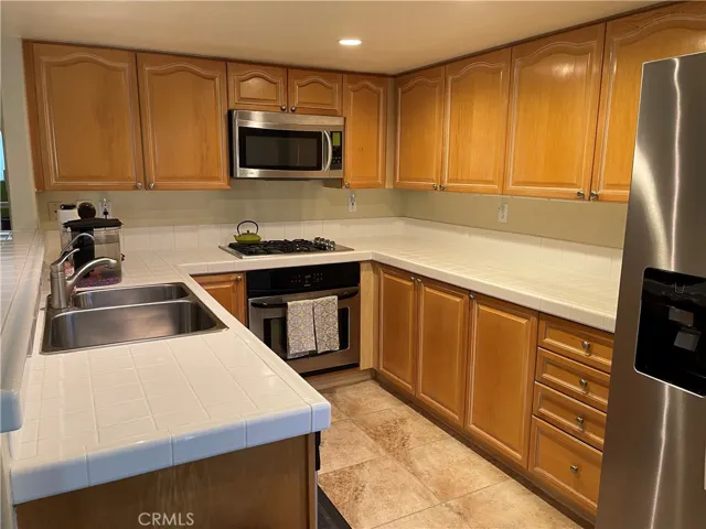 10760 Chestnut Street, Los Alamitos, California 90720