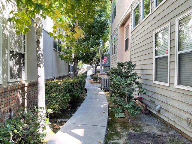 10760 Chestnut Street, Los Alamitos, California 90720