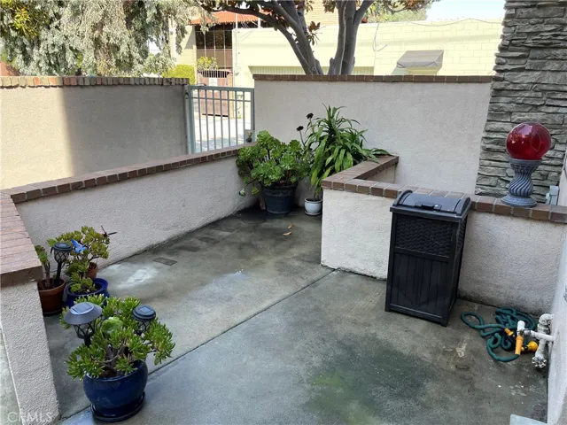 10760 Chestnut Street, Los Alamitos, California 90720