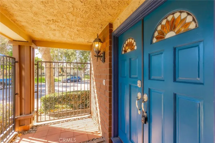 6818 Breton Way, Cypress, California 90630