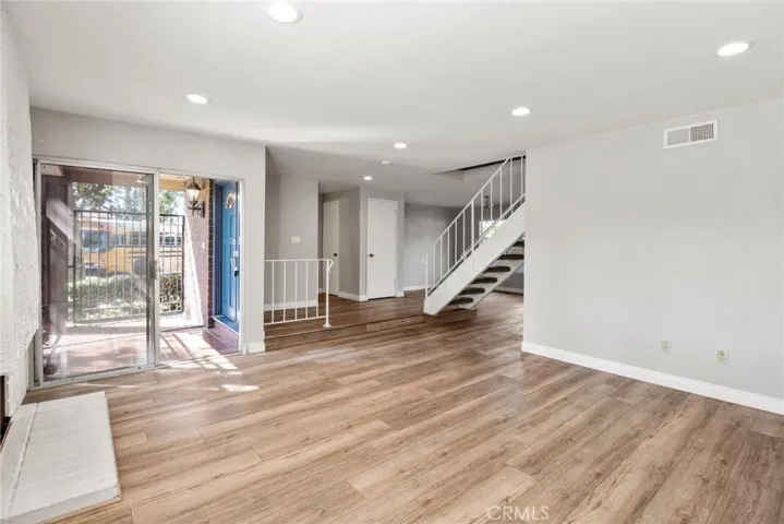 6818 Breton Way, Cypress, California 90630