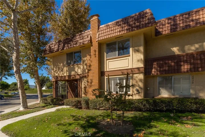 6818 Breton Way, Cypress, California 90630