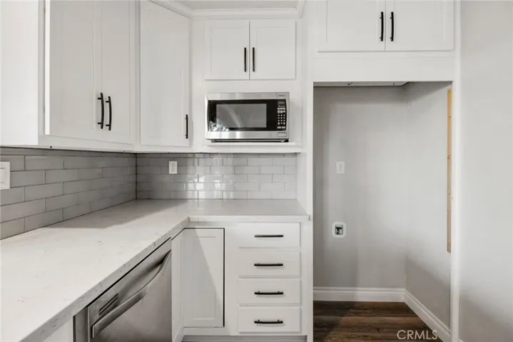 6818 Breton Way, Cypress, California 90630