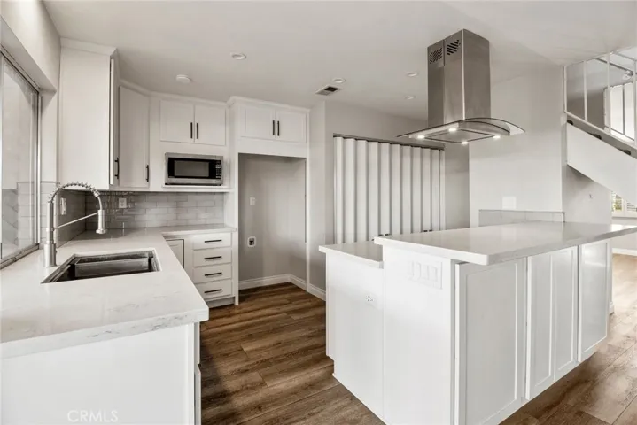 6818 Breton Way, Cypress, California 90630