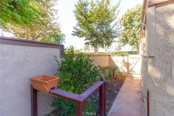 6818 Breton Way, Cypress, California 90630