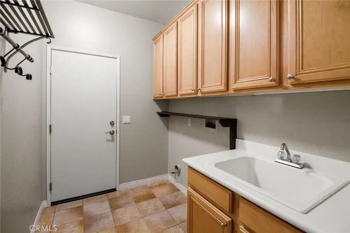 36832 Rancho Kiel Road, Winchester, California 92596