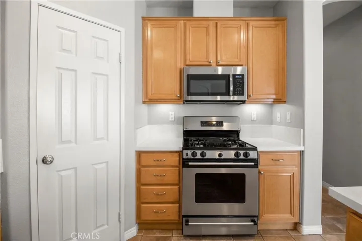 36832 Rancho Kiel Road, Winchester, California 92596