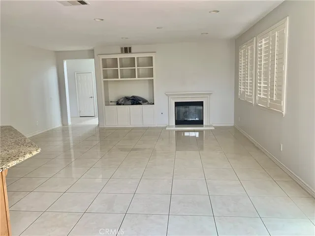 8441 Fowler Lane, Eastvale, California 92880